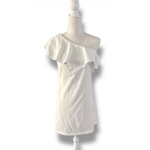 Aakaa White One-Shoulder Ruffle Blouse